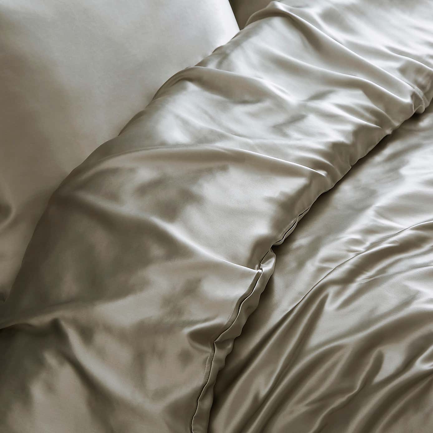Dorma 100% Silk Duvet Cover