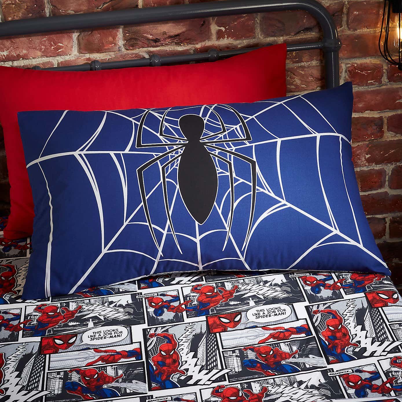 Disney Spiderman Duvet Cover and Pillowcase Set