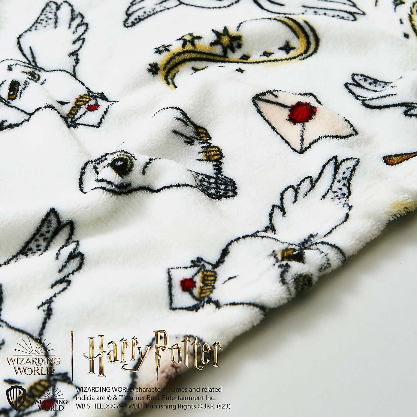 Harry Potter White Hedwig Fleece Blanket