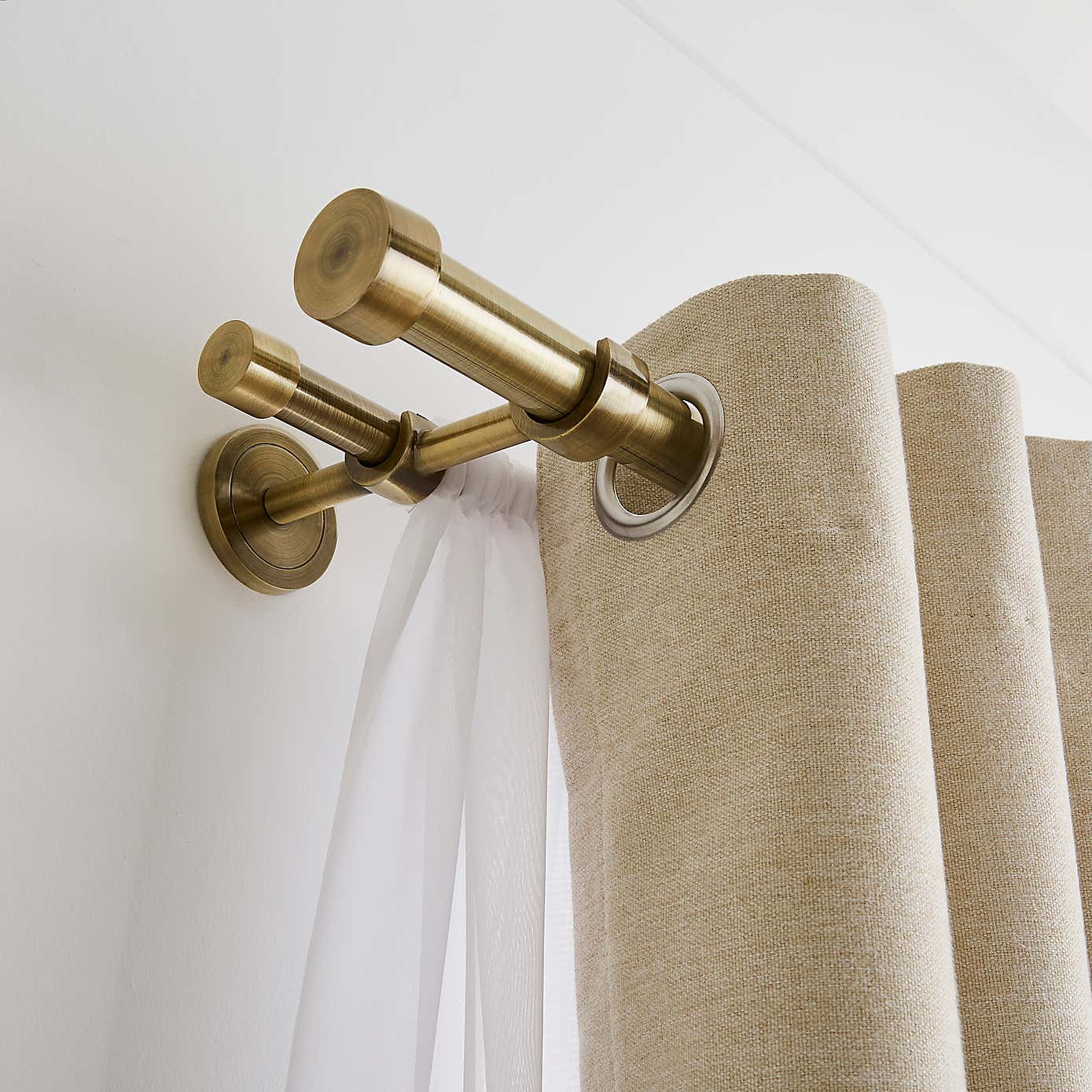 Trinity Double Layer Extendable Metal Eyelet Curtain Pole