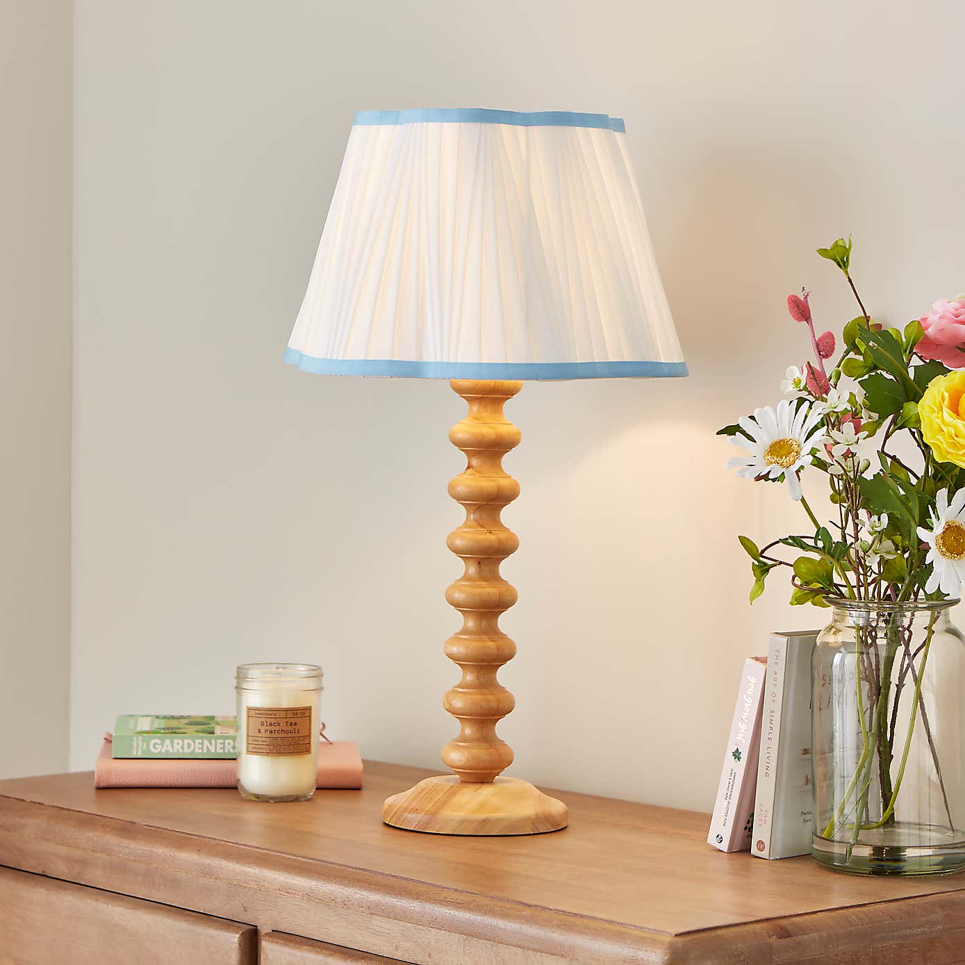 Charming Pleated Easy Fit Lamp Shade