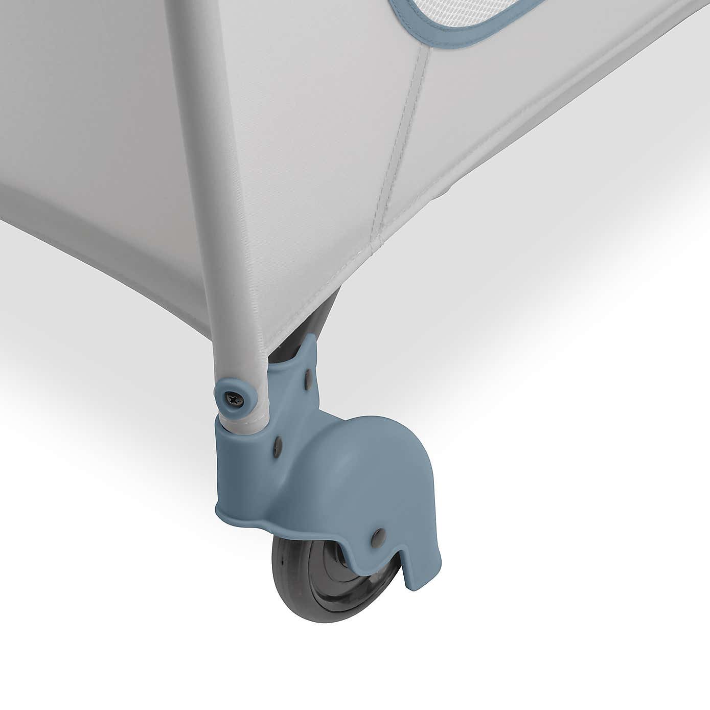 Sleep 'n Play Go Plus Travel Cot