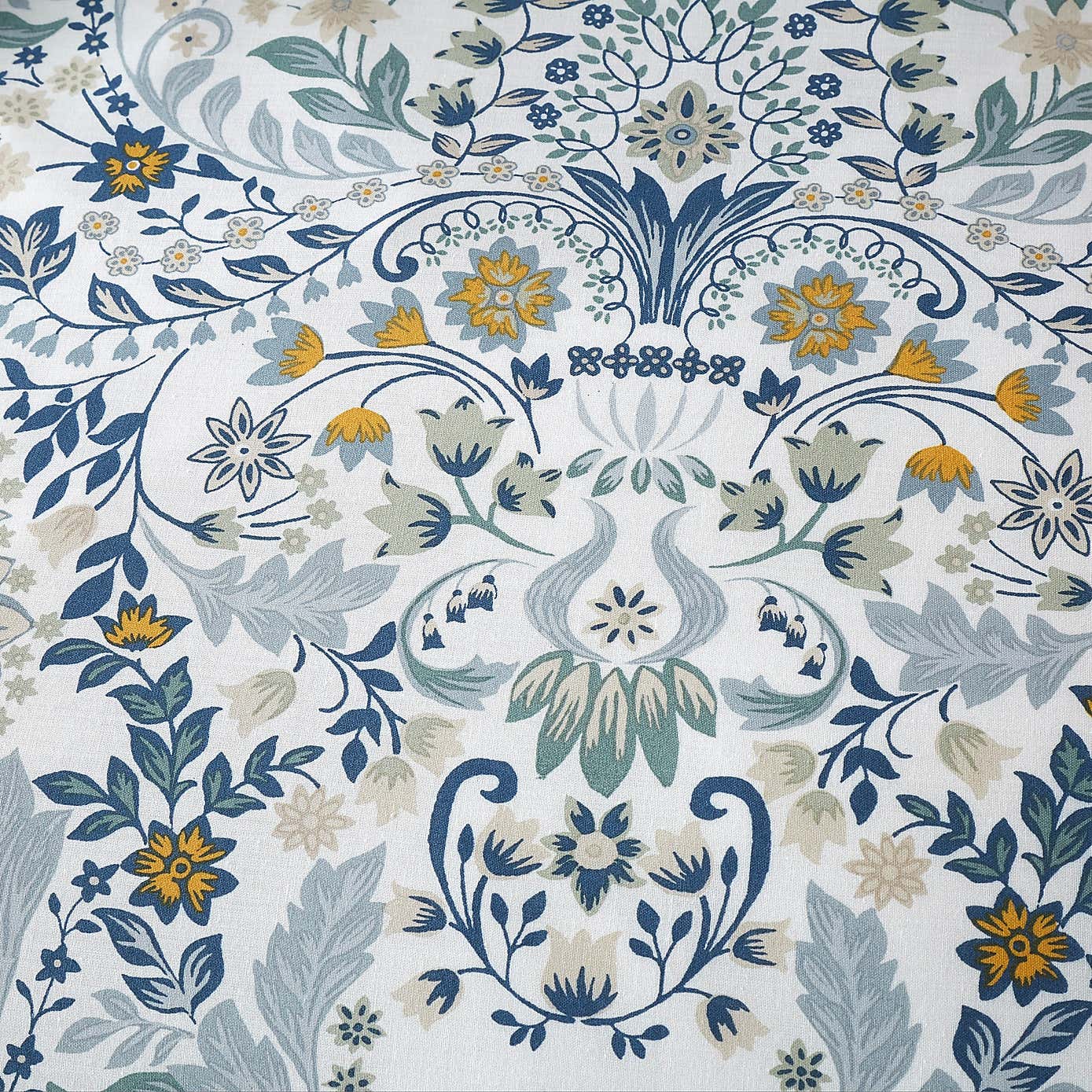 Hardwick Blue Duvet Cover and Pillowcase Set