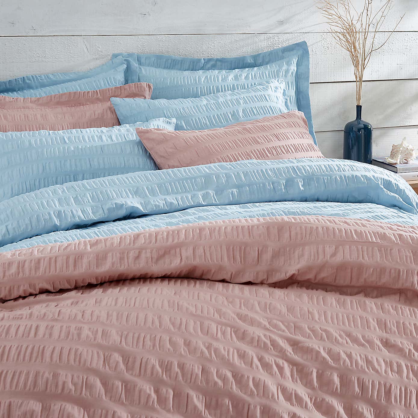 Aria Seersucker Powder Blue Duvet Cover and Pillowcase Set