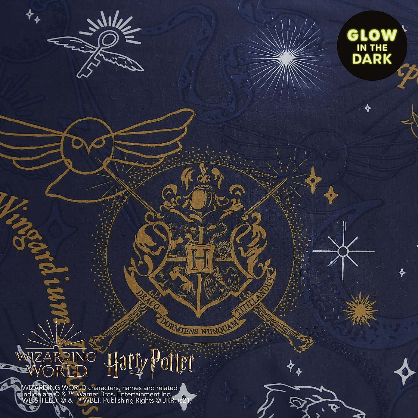 Harry Potter Hogwarts Glow in The Dark Duvet Cover and Pillowcase Set