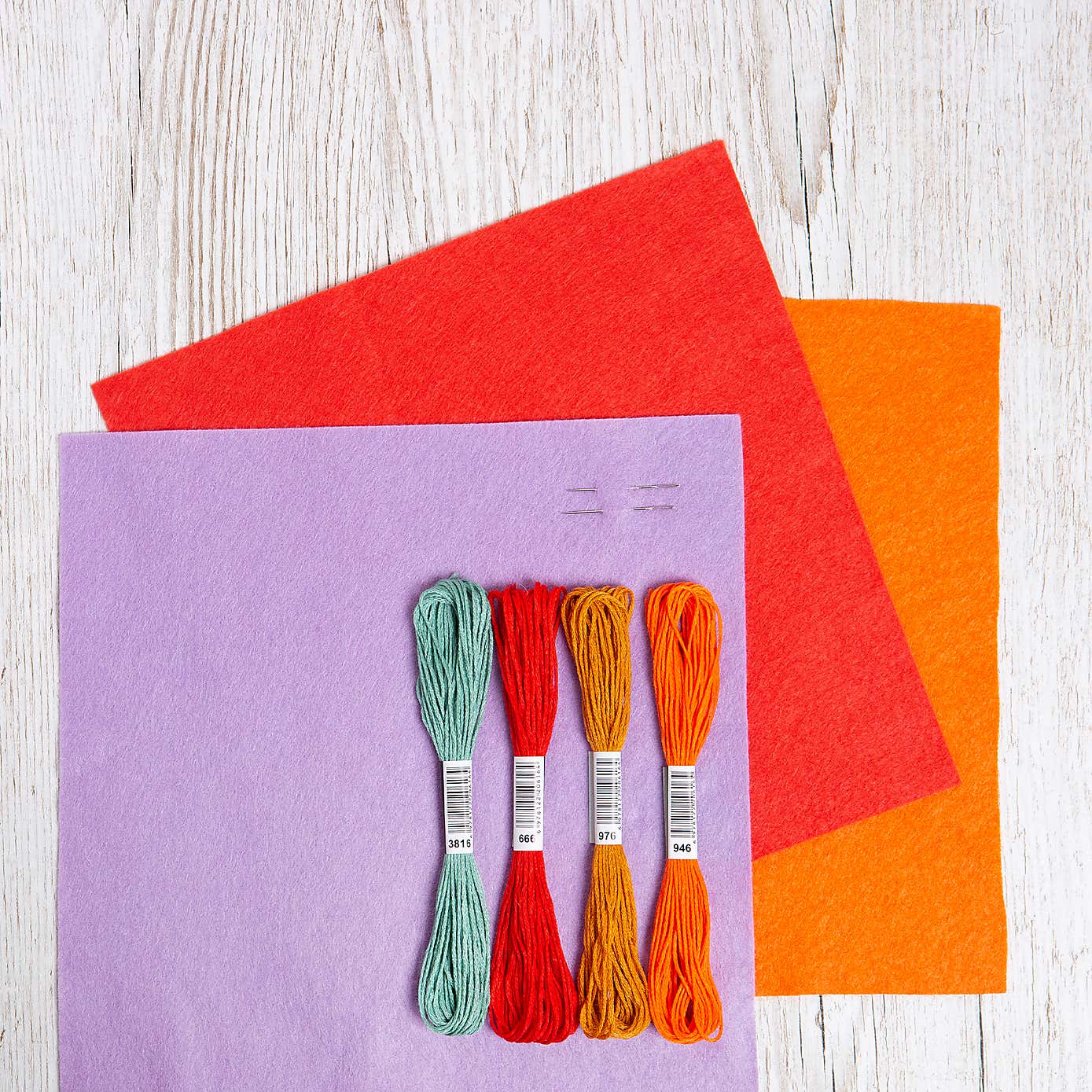 Wool Couture Handful of Hearts Felt Craft Kit