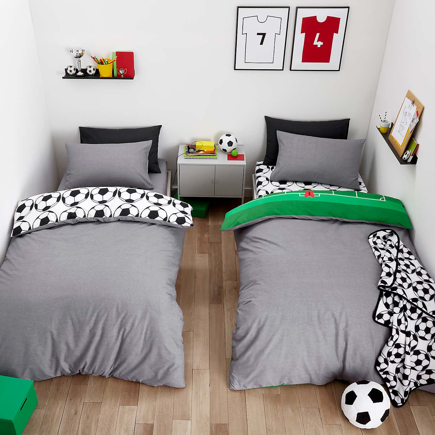 Football Pack of 2 Duvet Cover and Pillowcase Sets