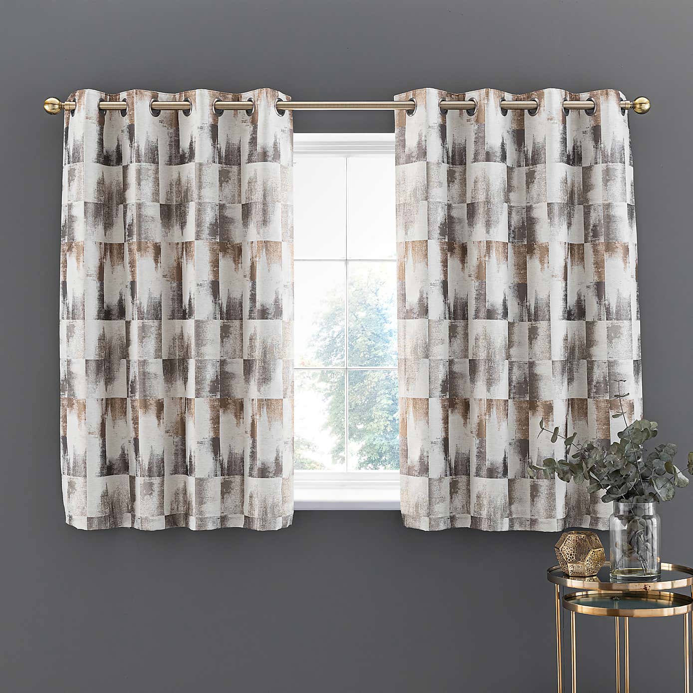 Belgravia Eyelet Curtains