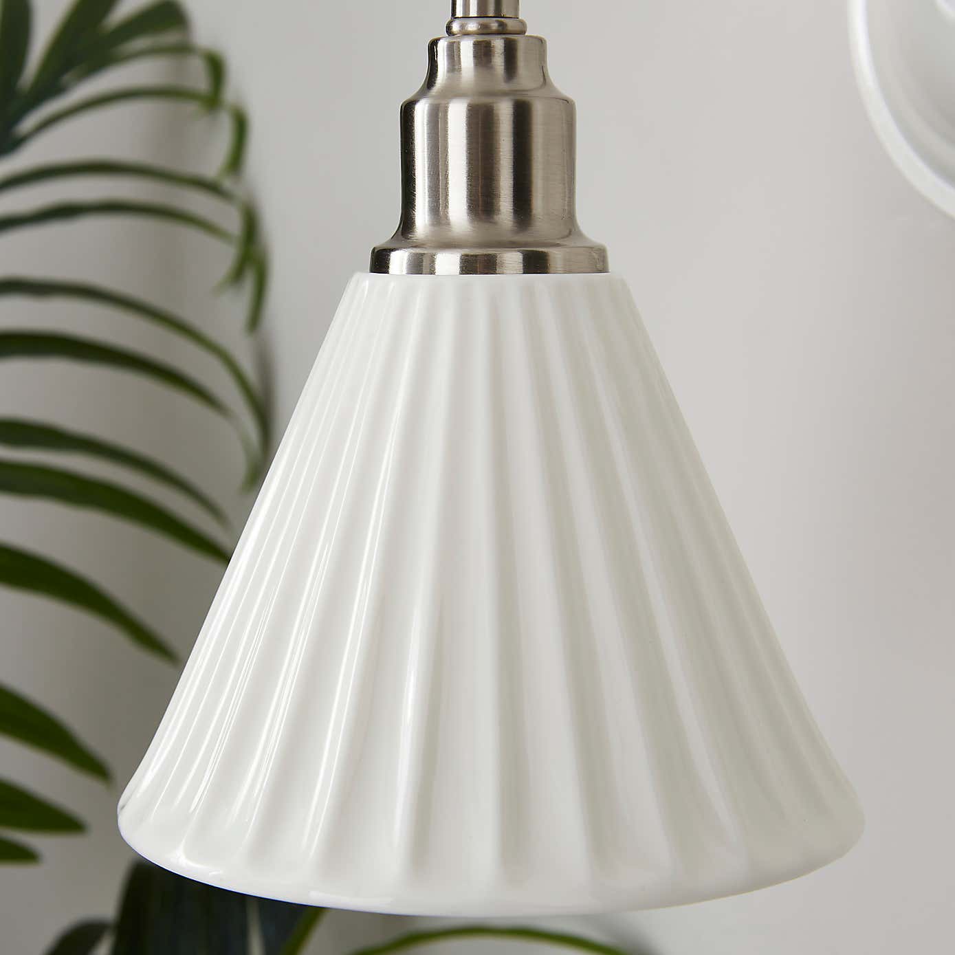 Lilbourne Ribbed Ceramic Wall Light