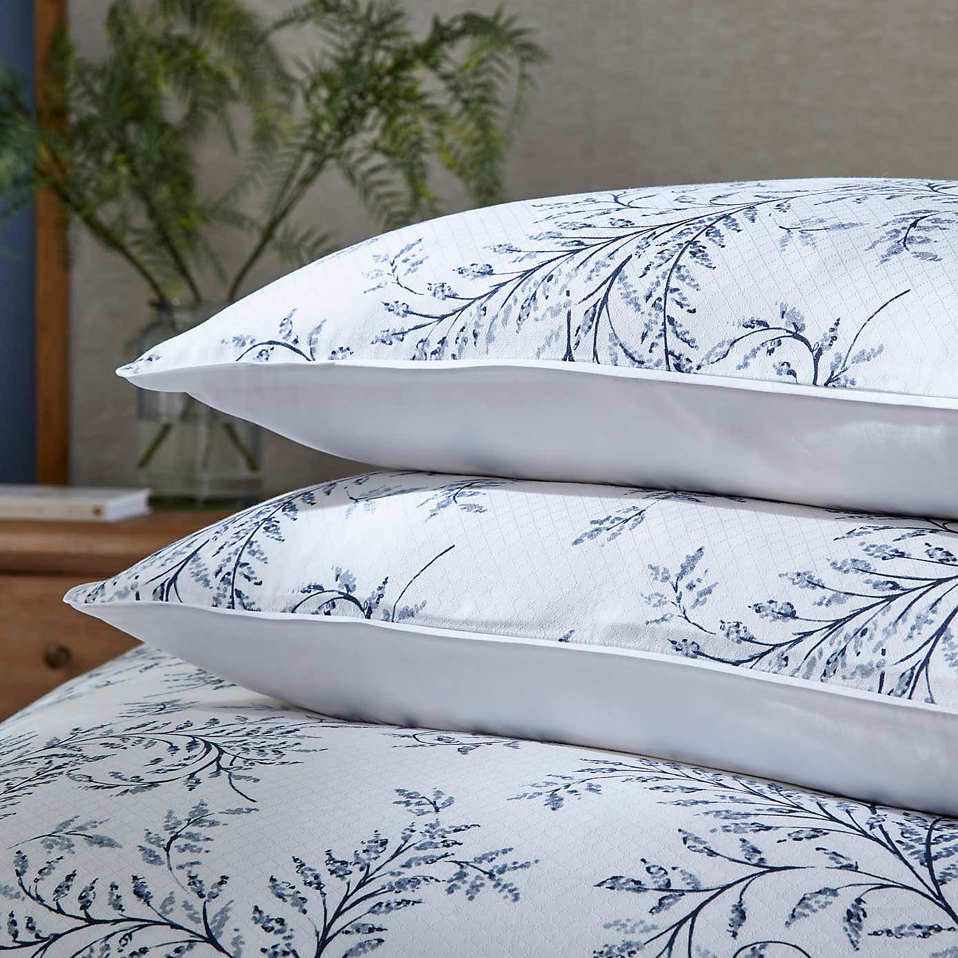 Dorma Sea Vine 100% Cotton Duvet Cover & Pillowcase Set