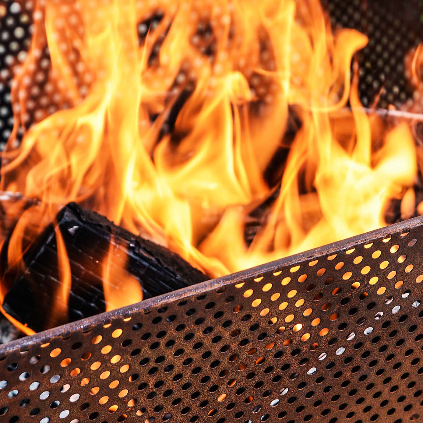 Norfolk Rust Iron Fire Bowl