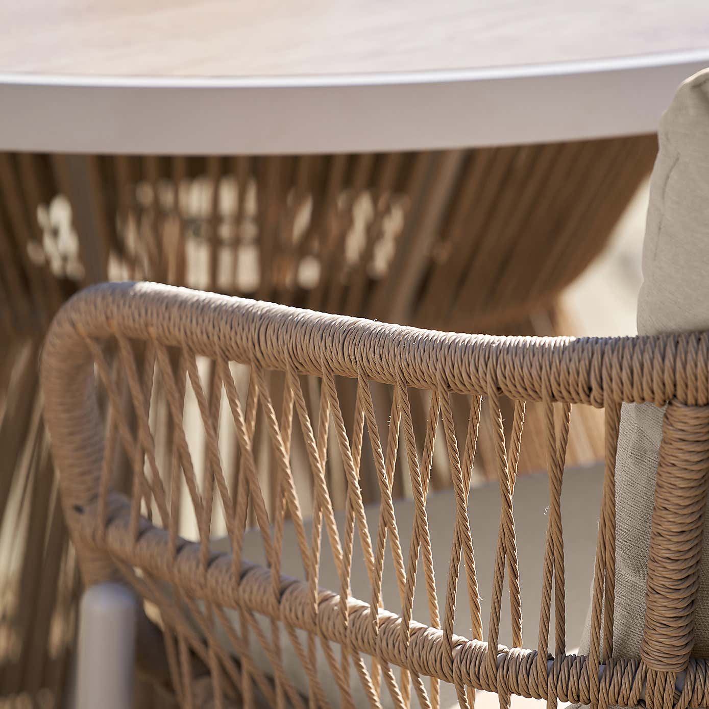 Pacific Lifestyle Martic Outdoor 6 Seater Dining Set