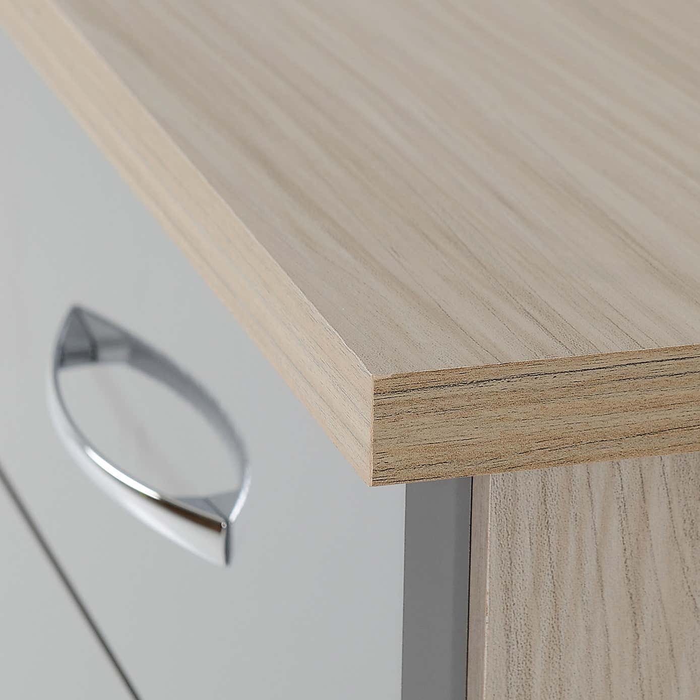 Nevada Slim 5 Drawer Chest