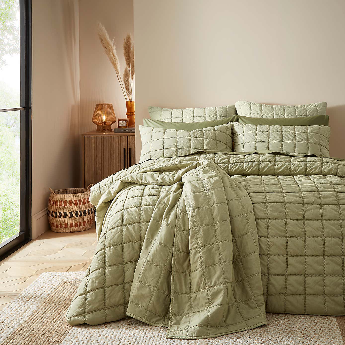 Evana Stitch Duvet Cover and Pillowcase Set
