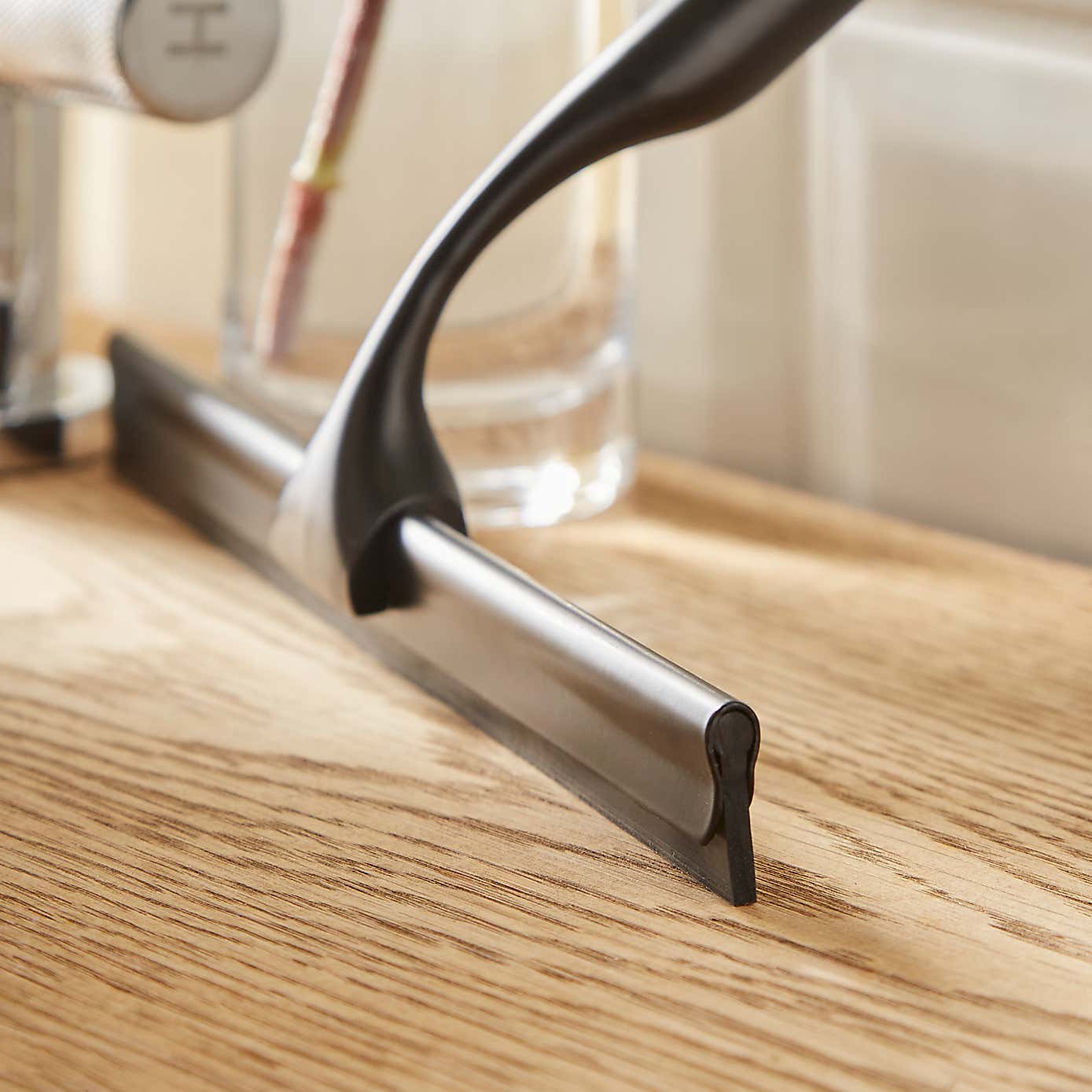 Black Metal Squeegee