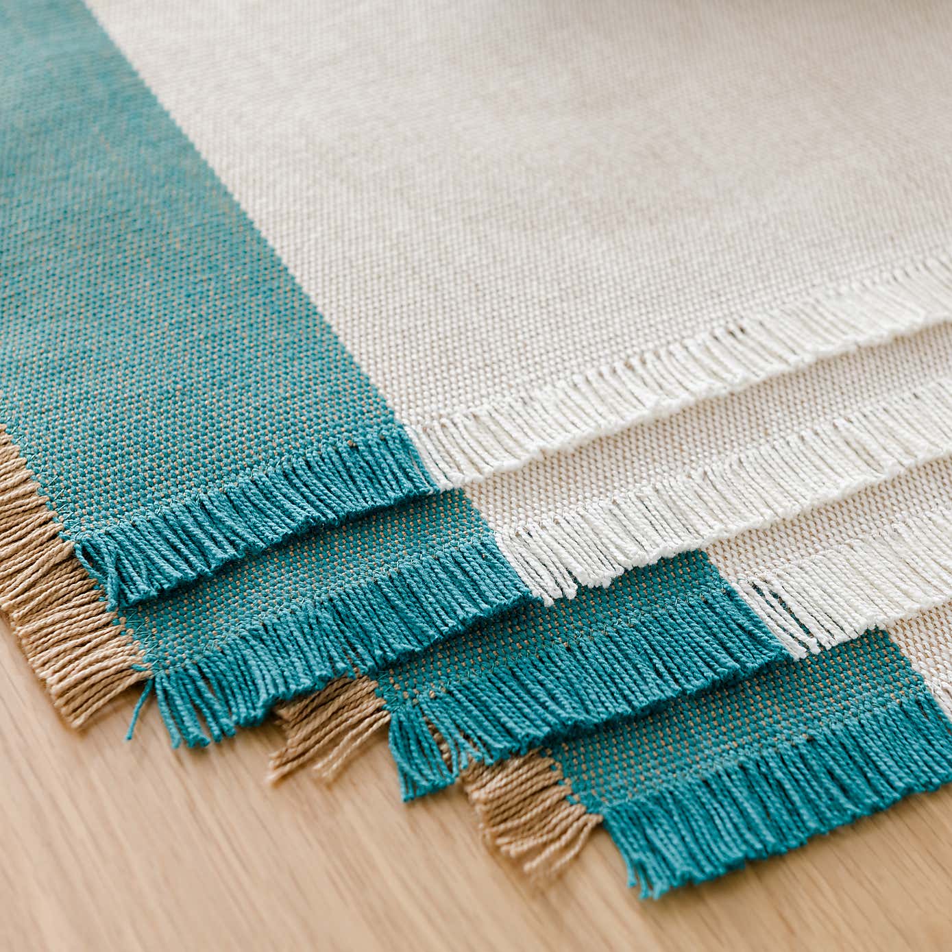 Set of 2 Rib Stripe Green Border Cotton Placemats