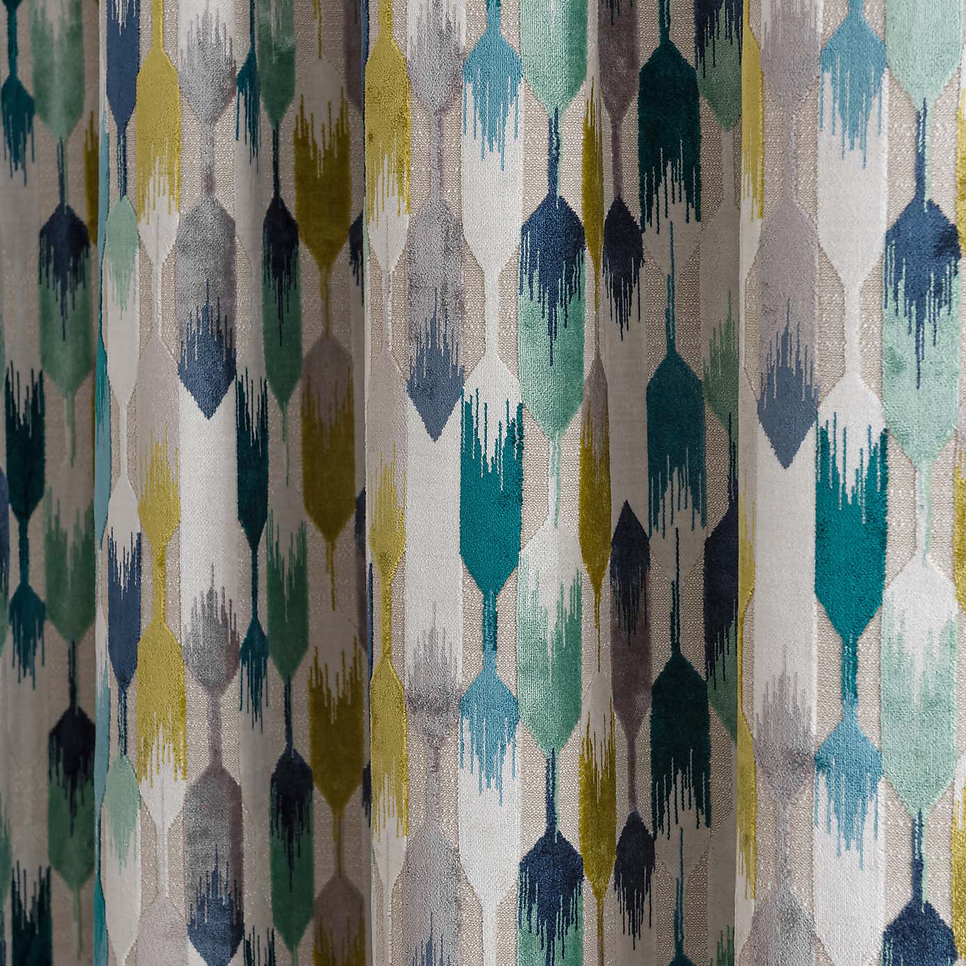 Kelso Pencil Pleat Velvet Curtains