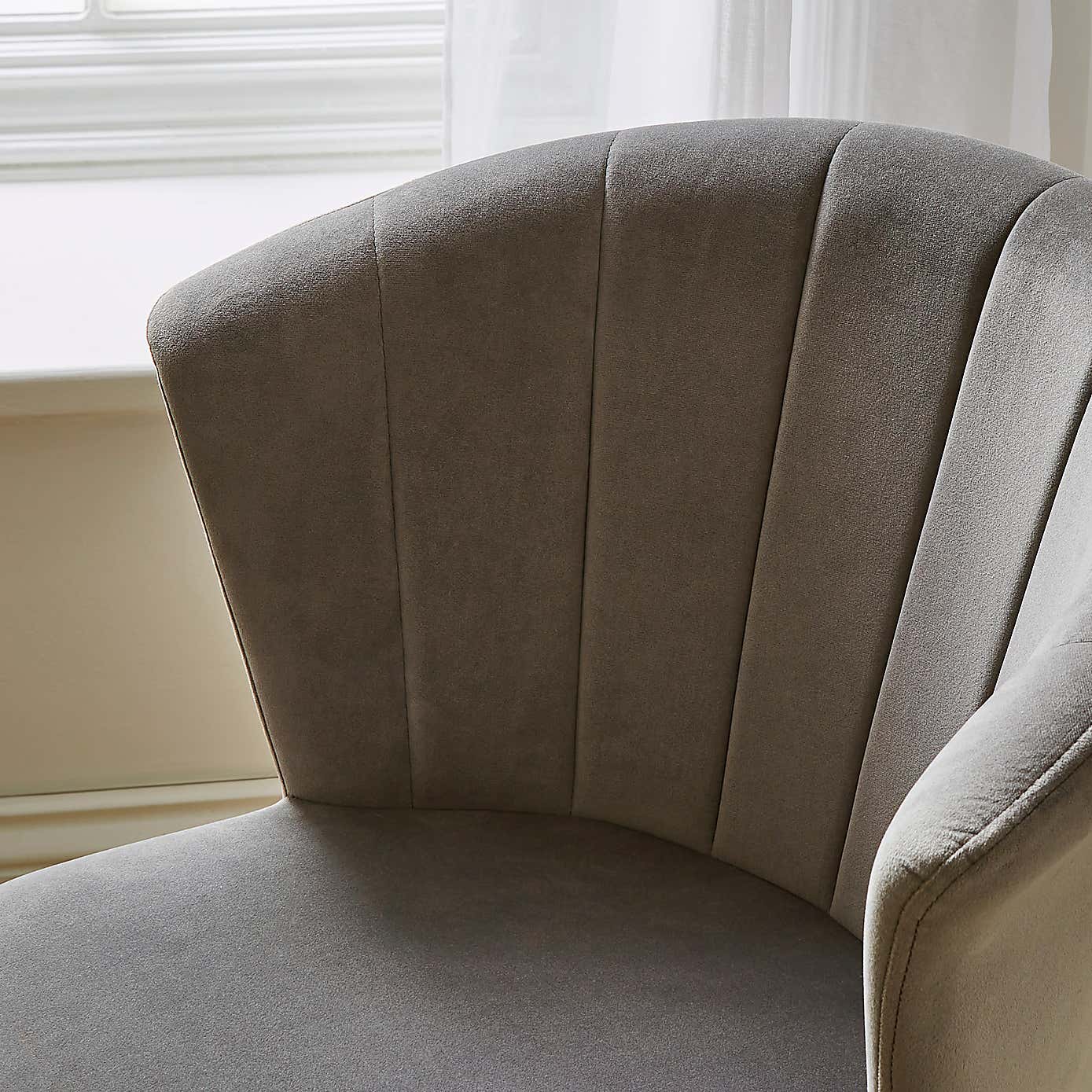 Kendall Velvet Chair