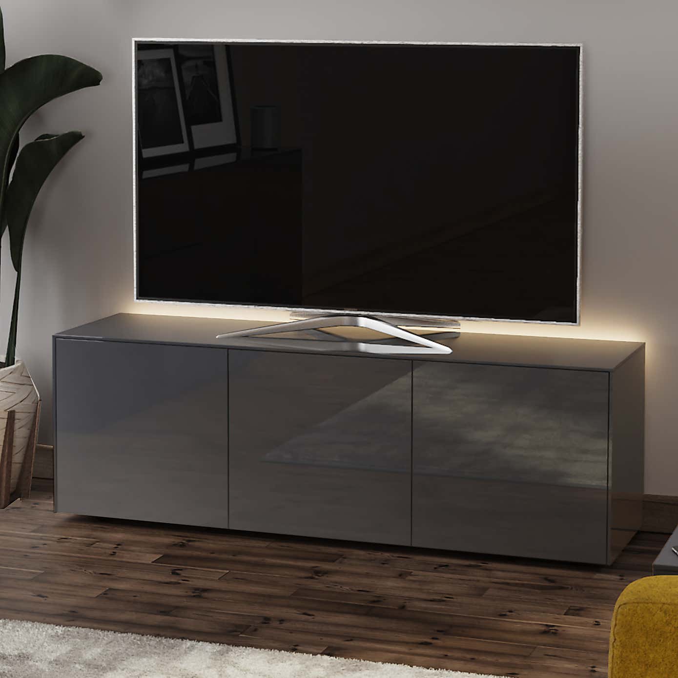 Intel LED 1500 TV Unit