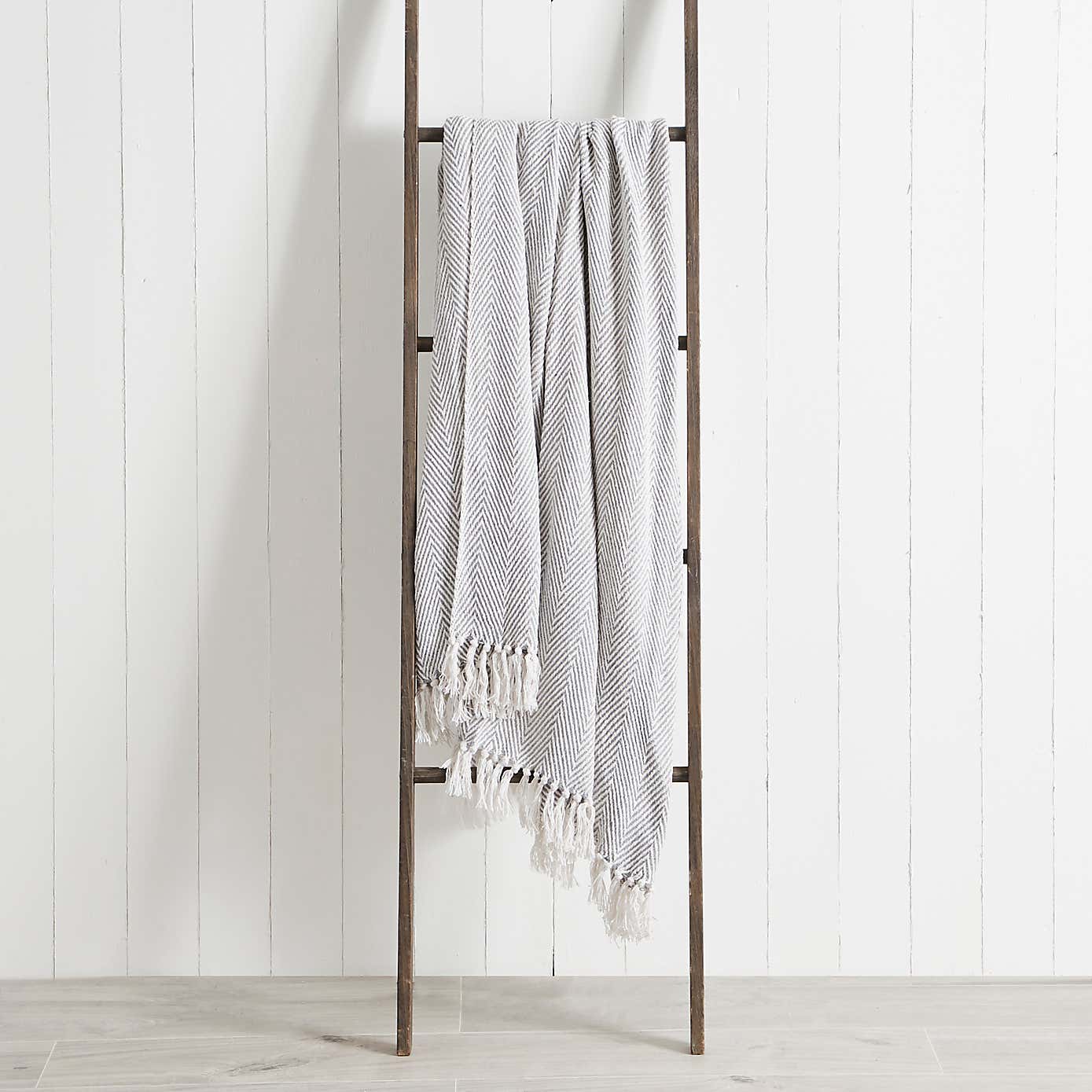 Jenson Herringbone 130cm x 180cm Throw