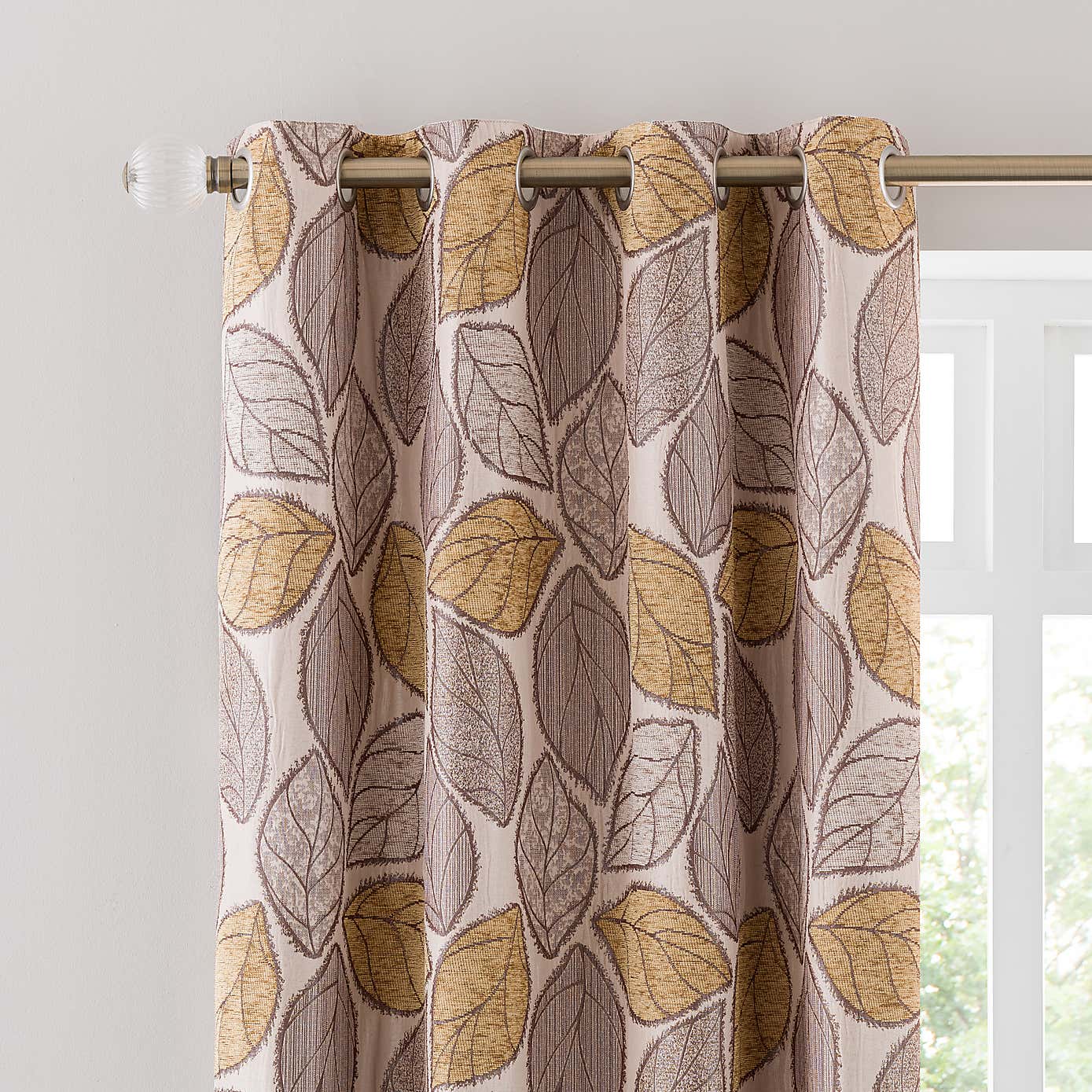 Sherwood Red Eyelet Curtains