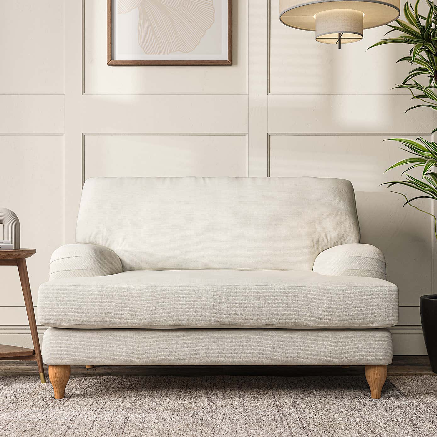 Darwin Snuggle Chair