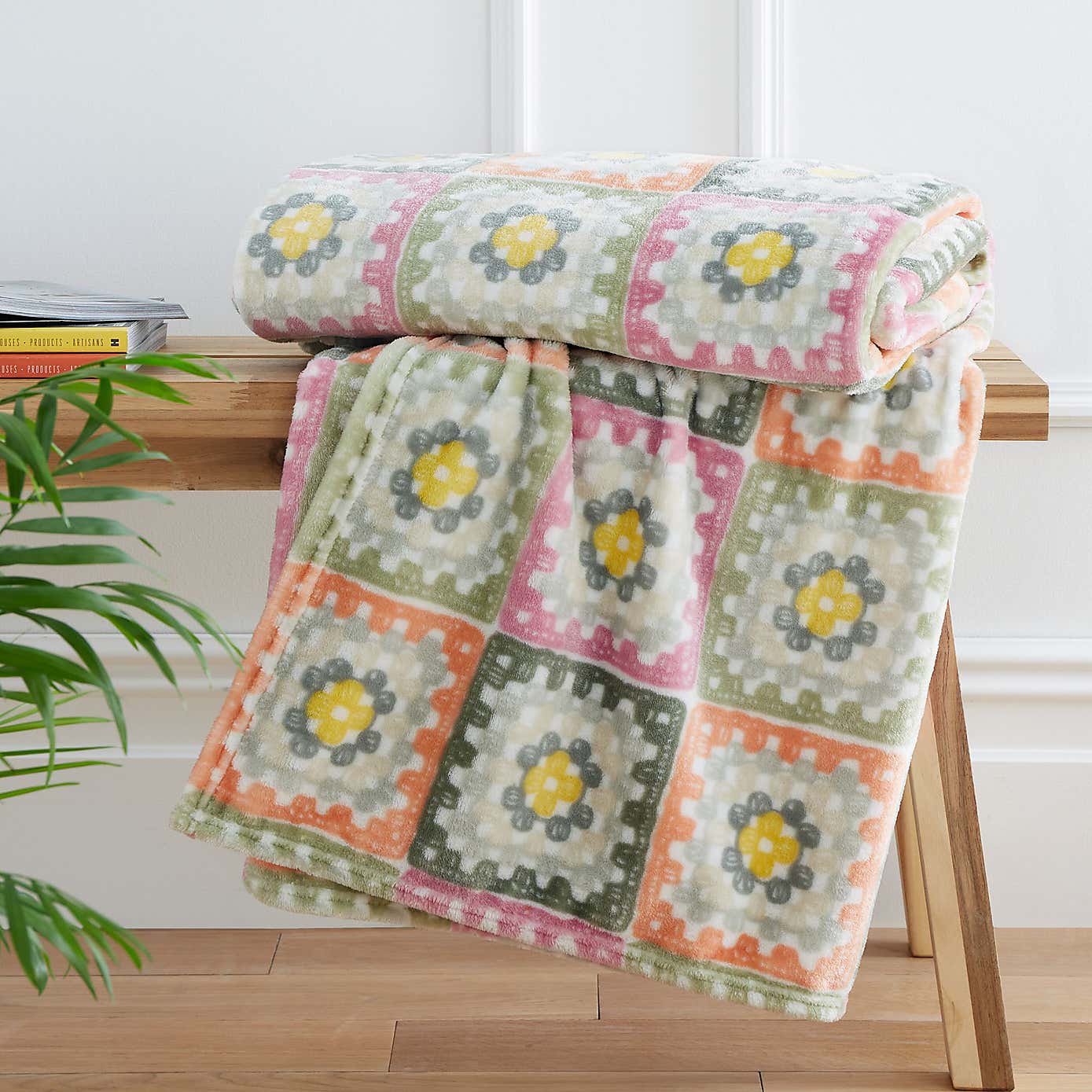 Catherine Lansfield Crochet Print Fleece Throw 130cm x 170cm
