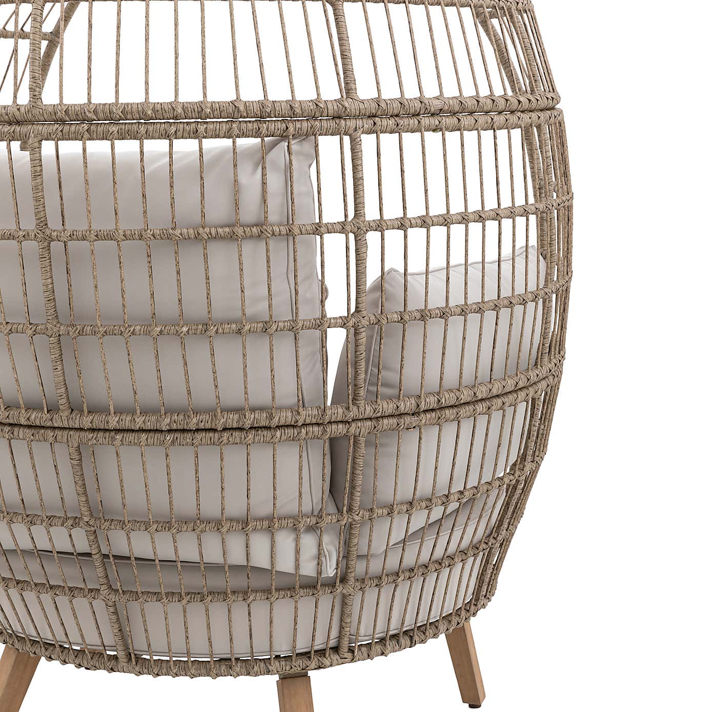 Cedar & Sage Melfi Egg Chair