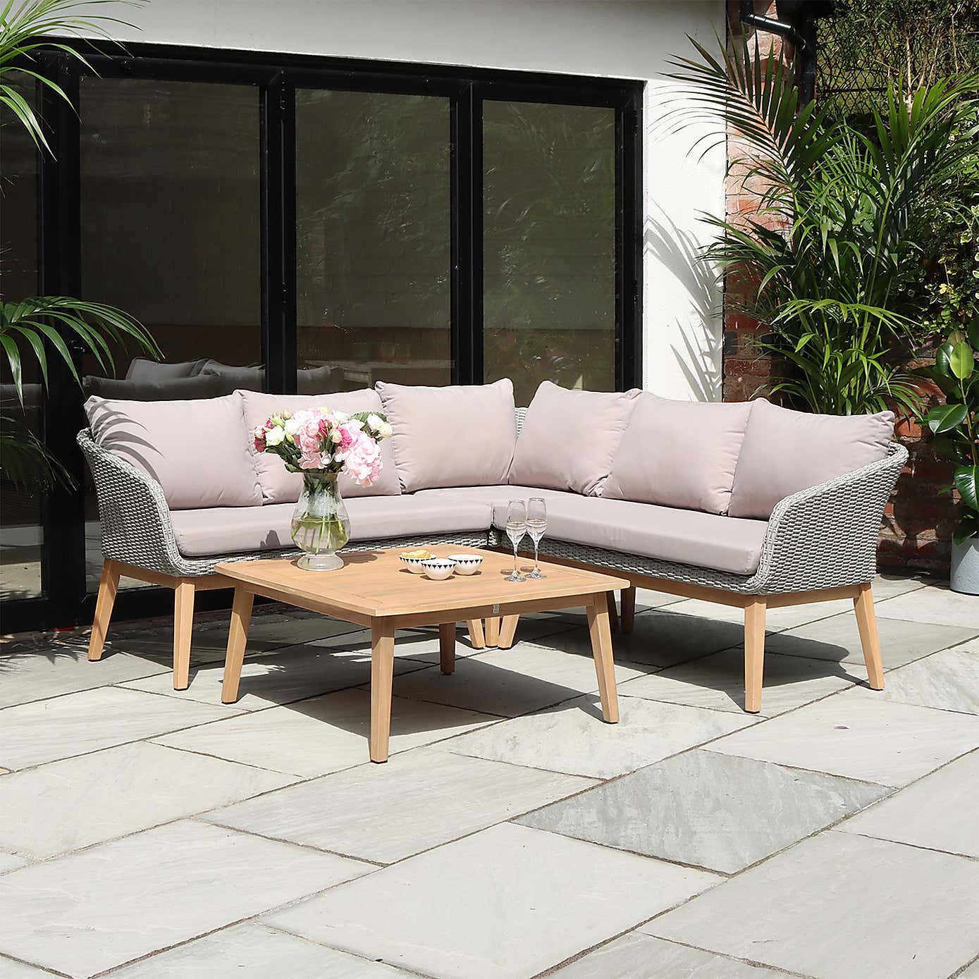 A.Mir Sol Outdoor Corner Lounge Set