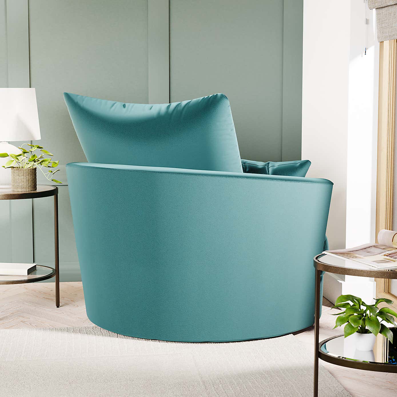 Opulent Velvet Swatch