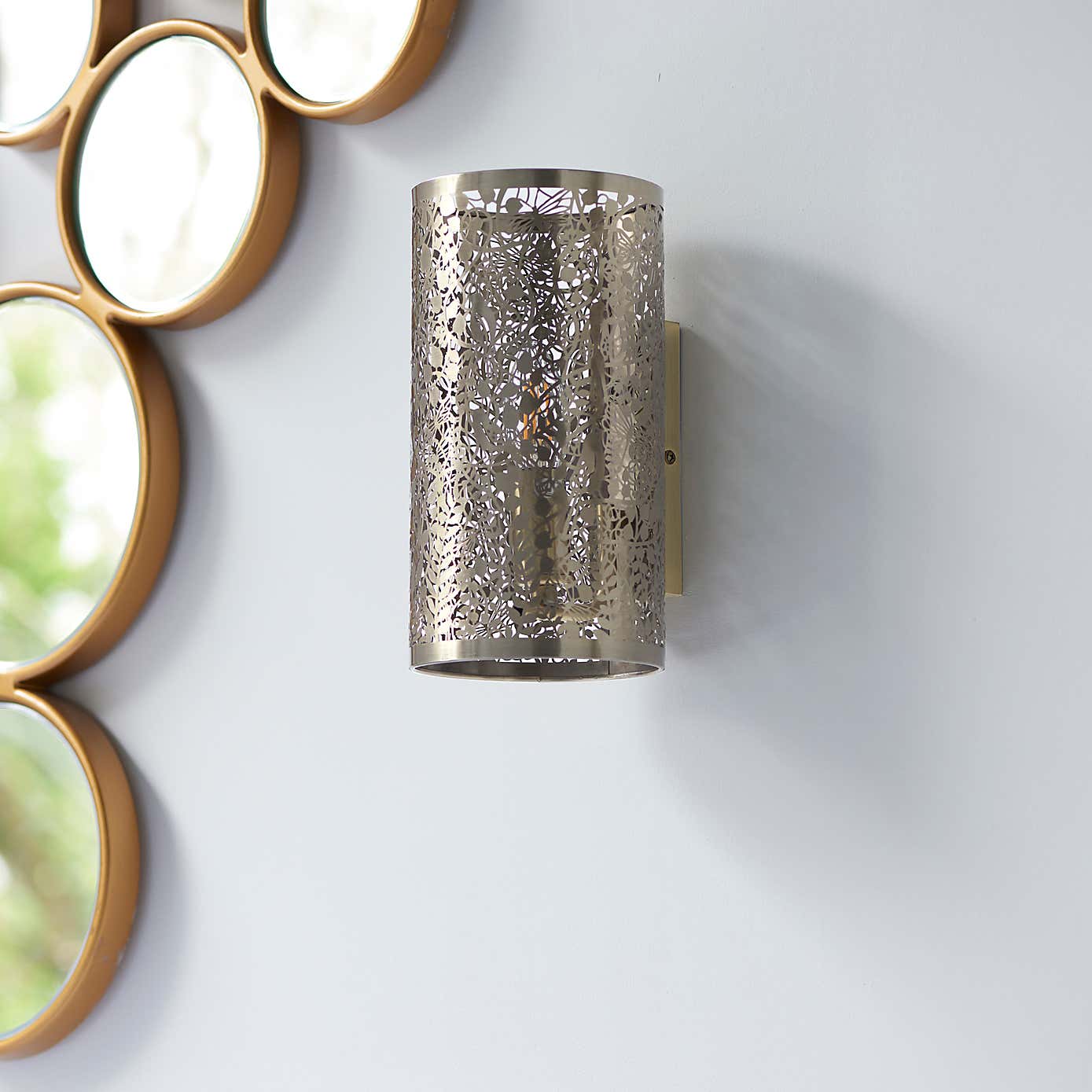 Vogue Secret Floral Wall Light