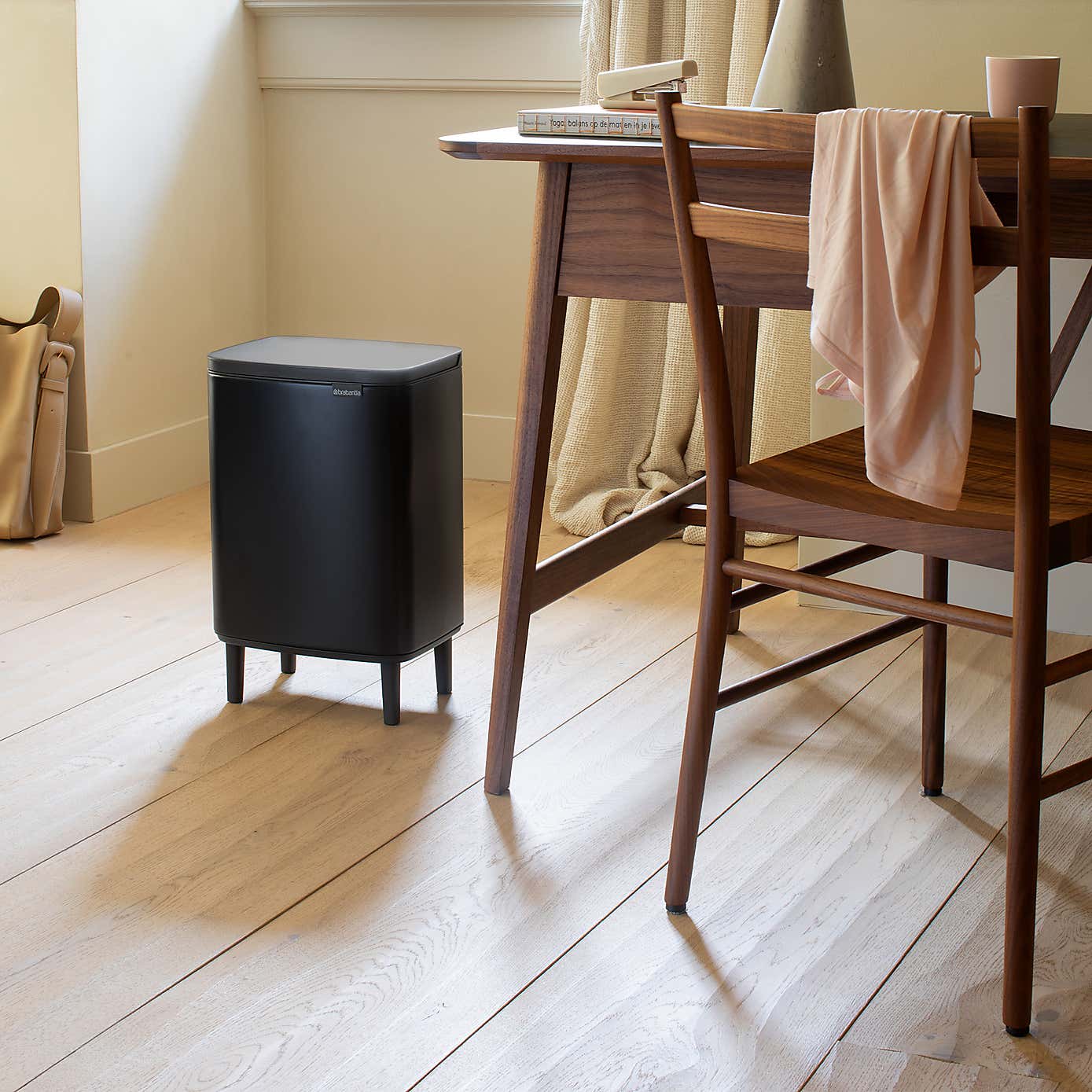 Brabantia Bo 12L Waste Bin Hi