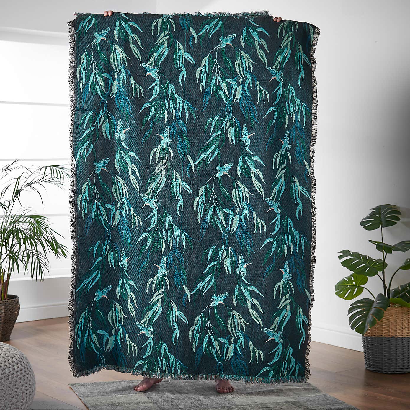 Kingfisher Jacquard Tapestry Throw
