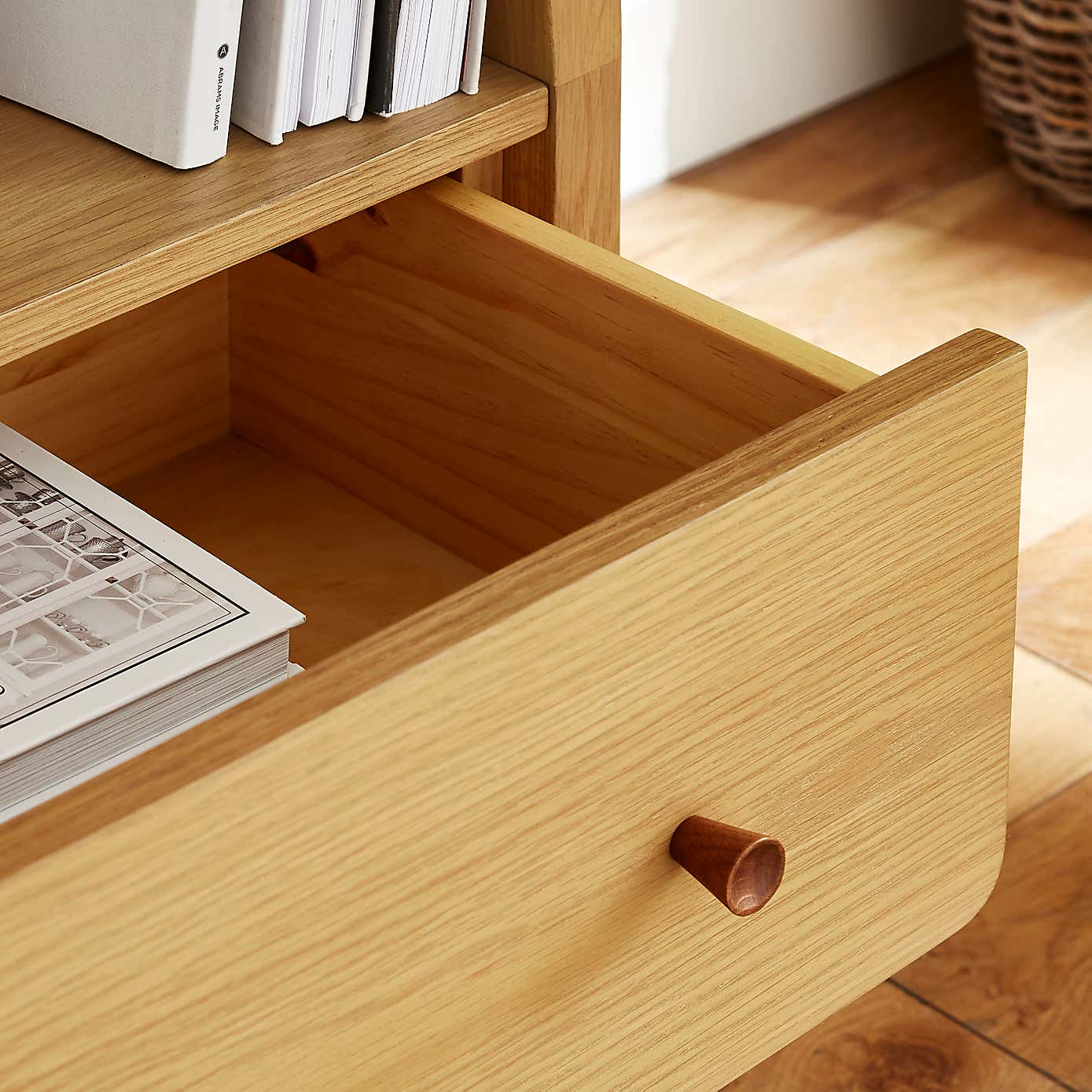 Walton Ladder Bookcase