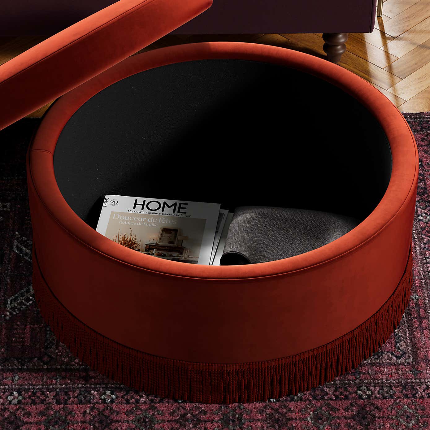 Round Tassel Velvet Storage Pouffe