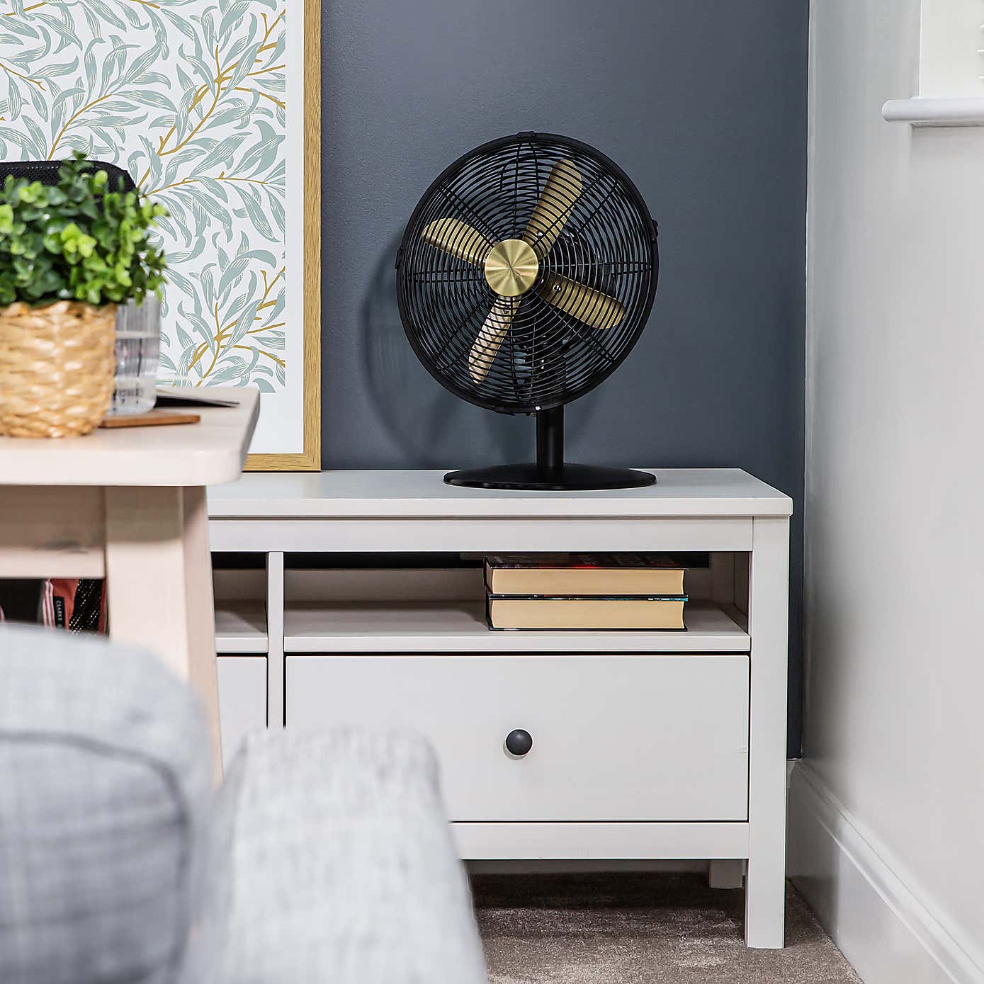 Russell Hobbs 12 Inch Metal Desk Fan