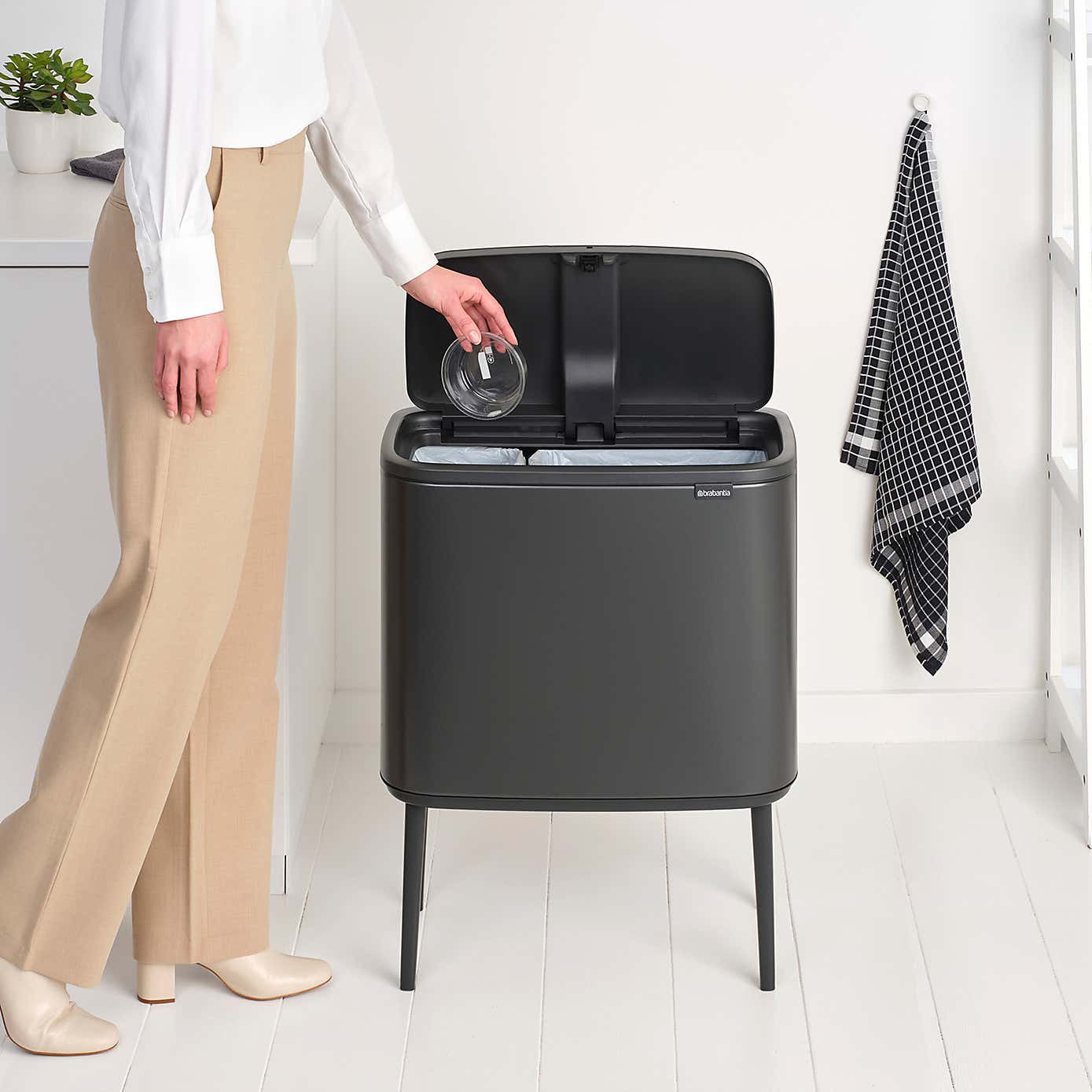 Brabantia Bo Touch Bin 23L 11L