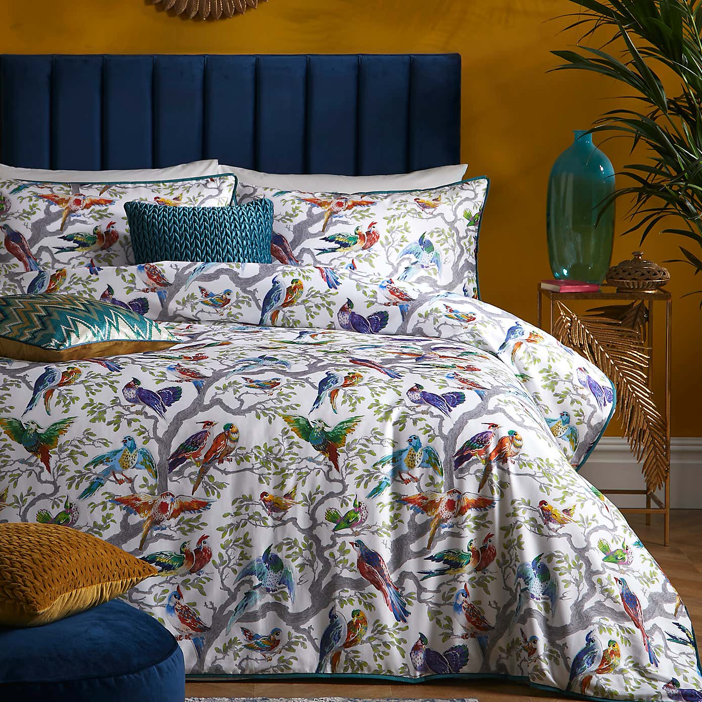 Laurence Llewelyn-Bowen Birdity 200 Thread Count Cotton Duvet Cover and Pillowcase Set