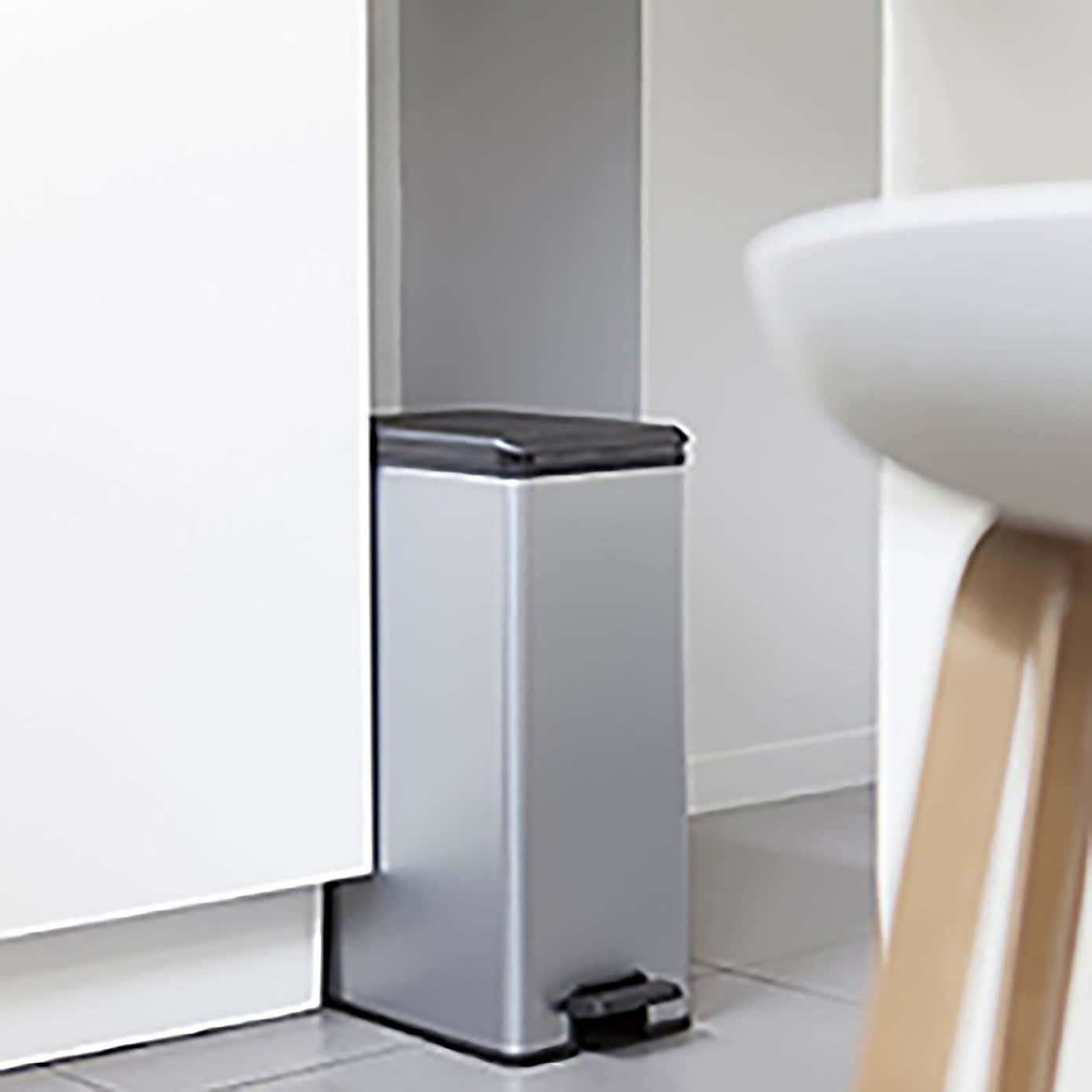 Curver Slim 40L Bin Silver