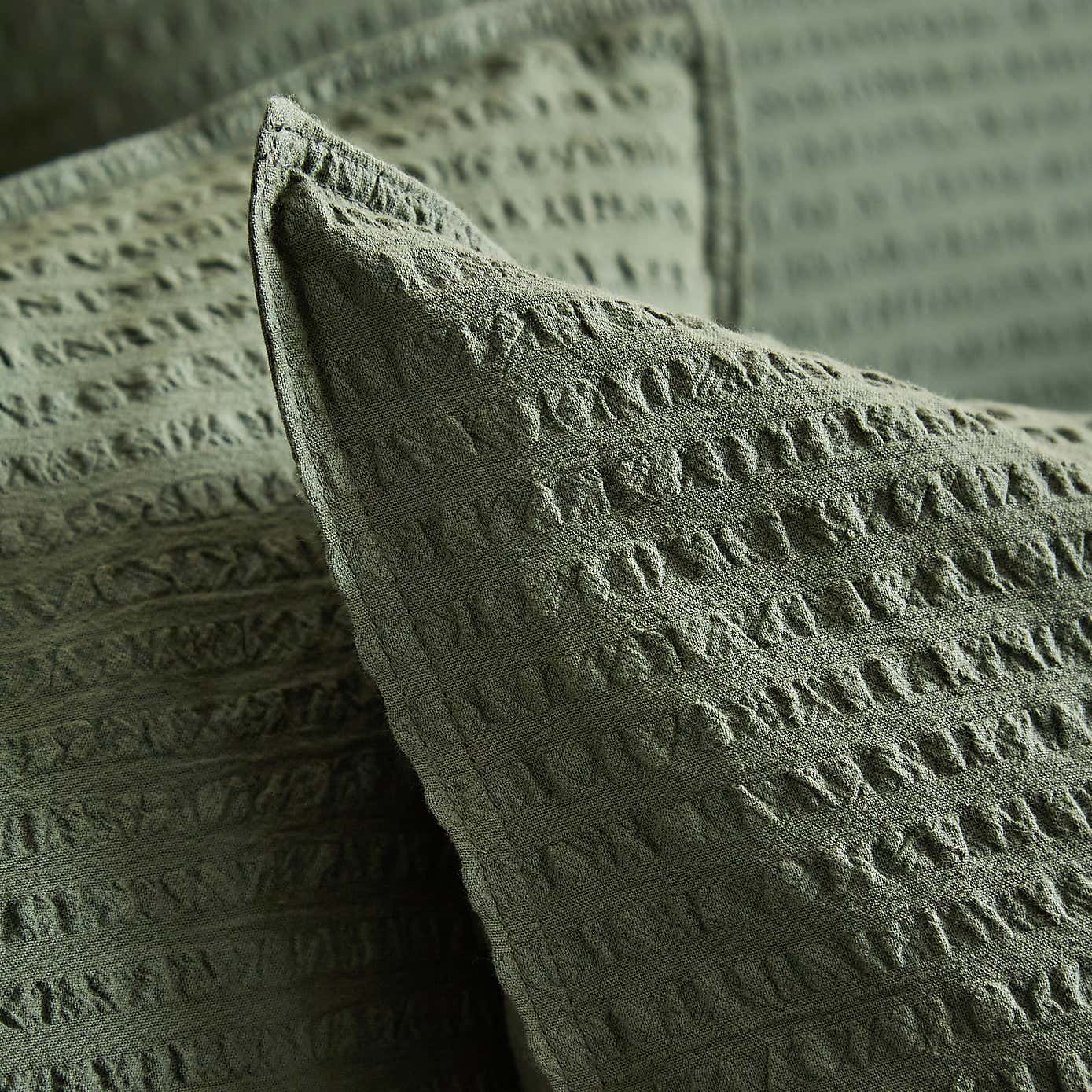 EL Seersucker Woven Cotton Duvet Cover & Pillowcase Set