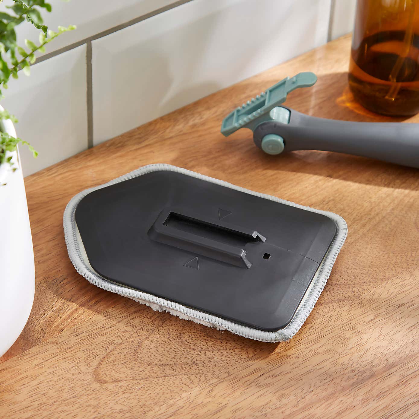 Tile Brush Replacement Microfibre Head