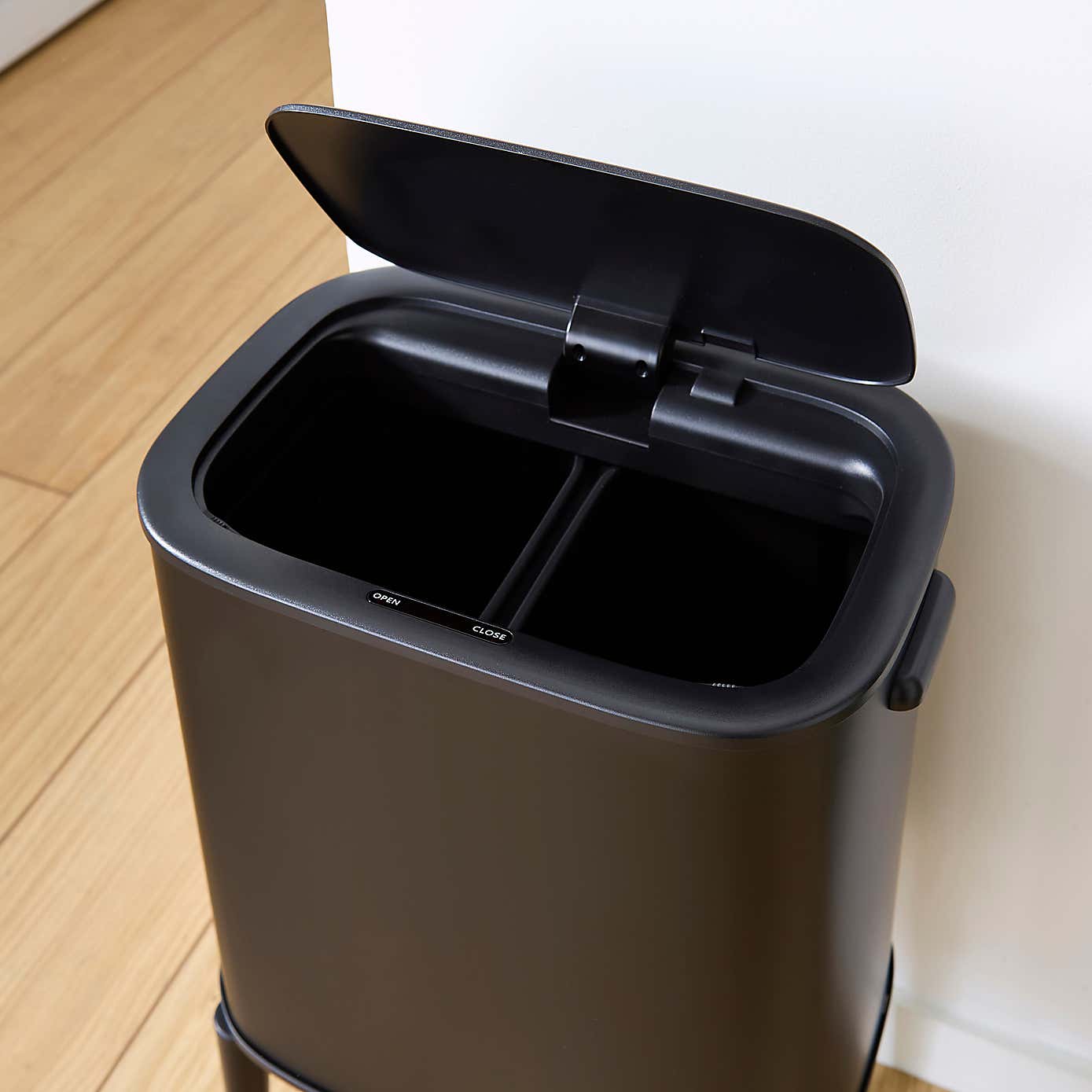 Recycling 18L Sensor Bin With Feet