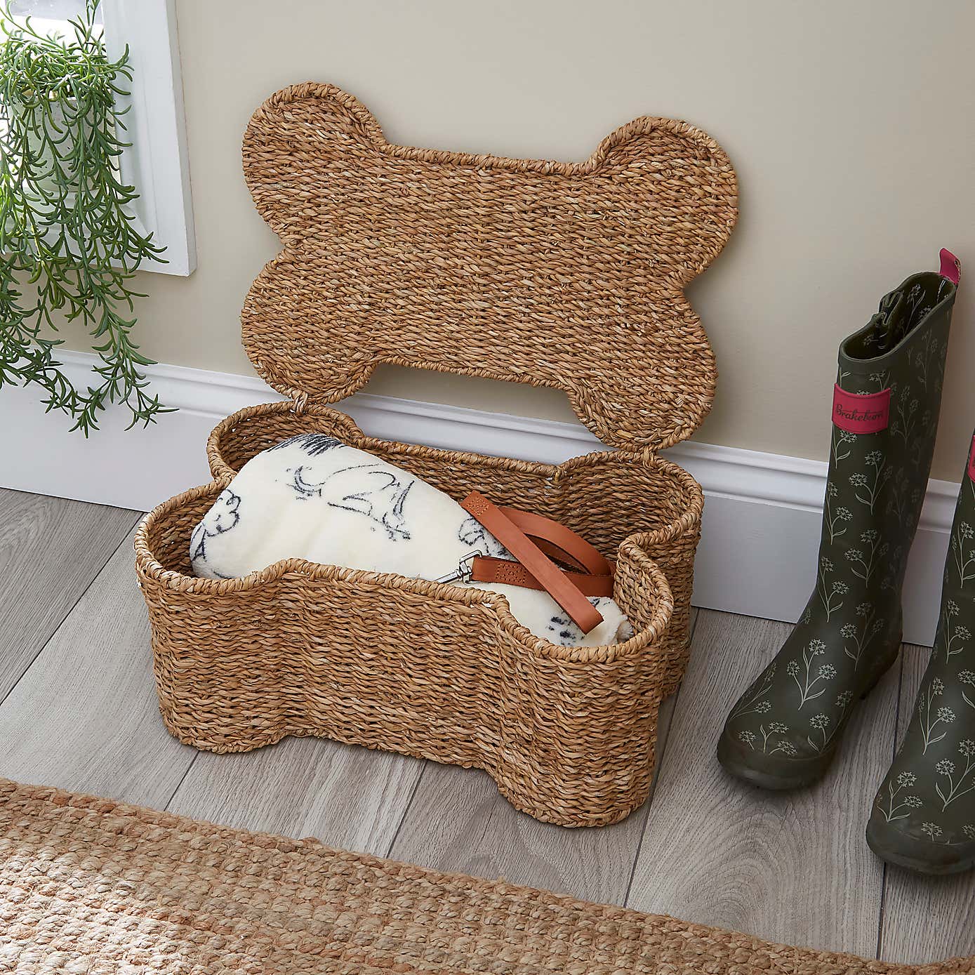 Seagrass Bone Storage Basket Natural