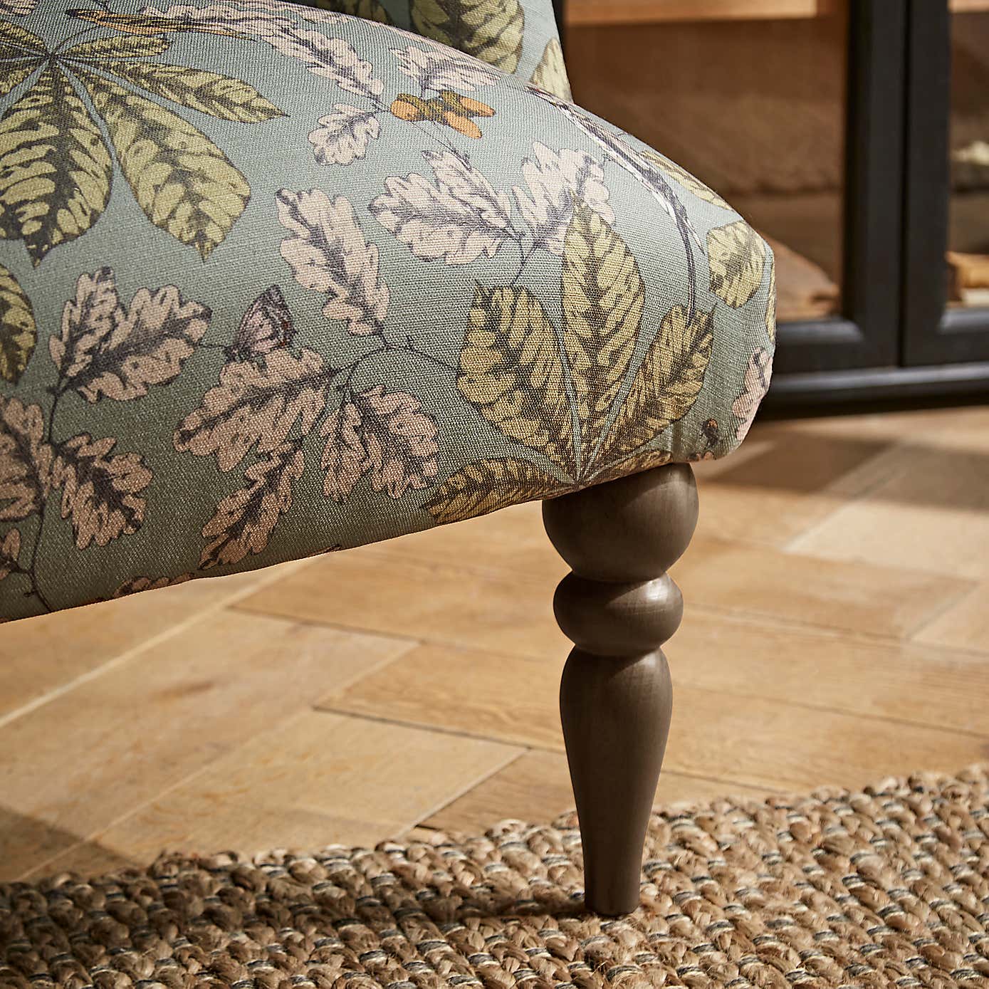 Bibury Button Back Chair Arboretum Print