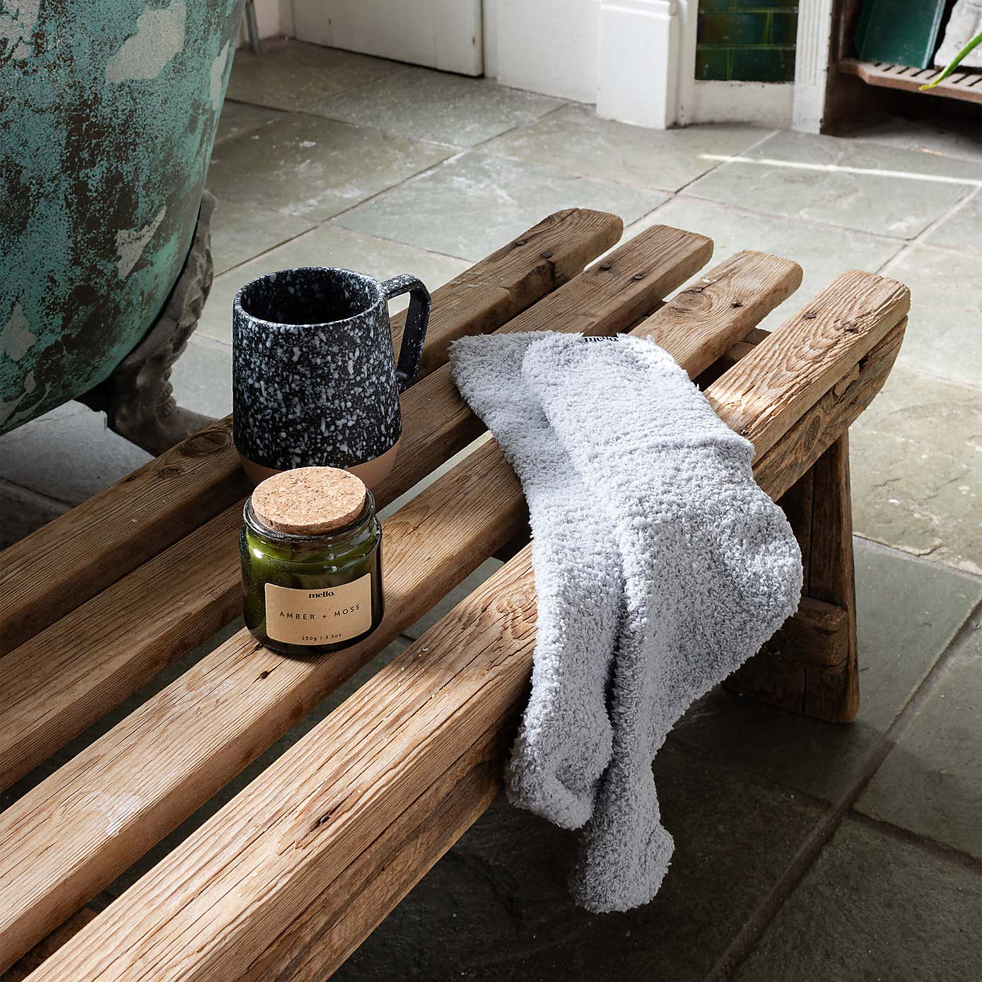 Luckies Max Relax Scented Candle, Mug & Socks Gift Set