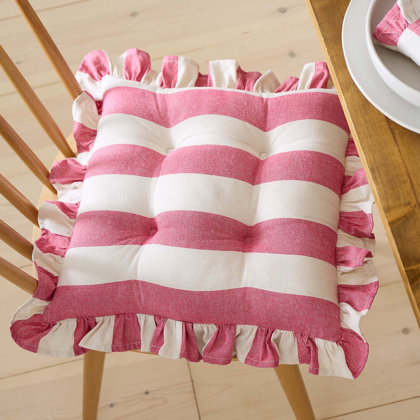 Linford Stripe Frill Seat Pad