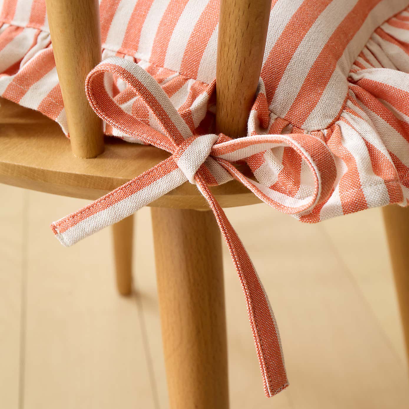 Linford Frill Square Seat Pad