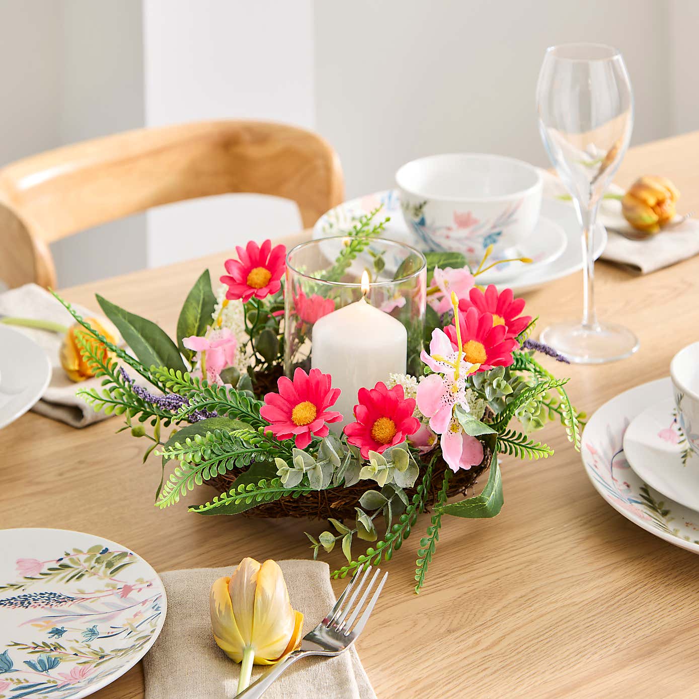 Ditsy Floral Candle Wreath