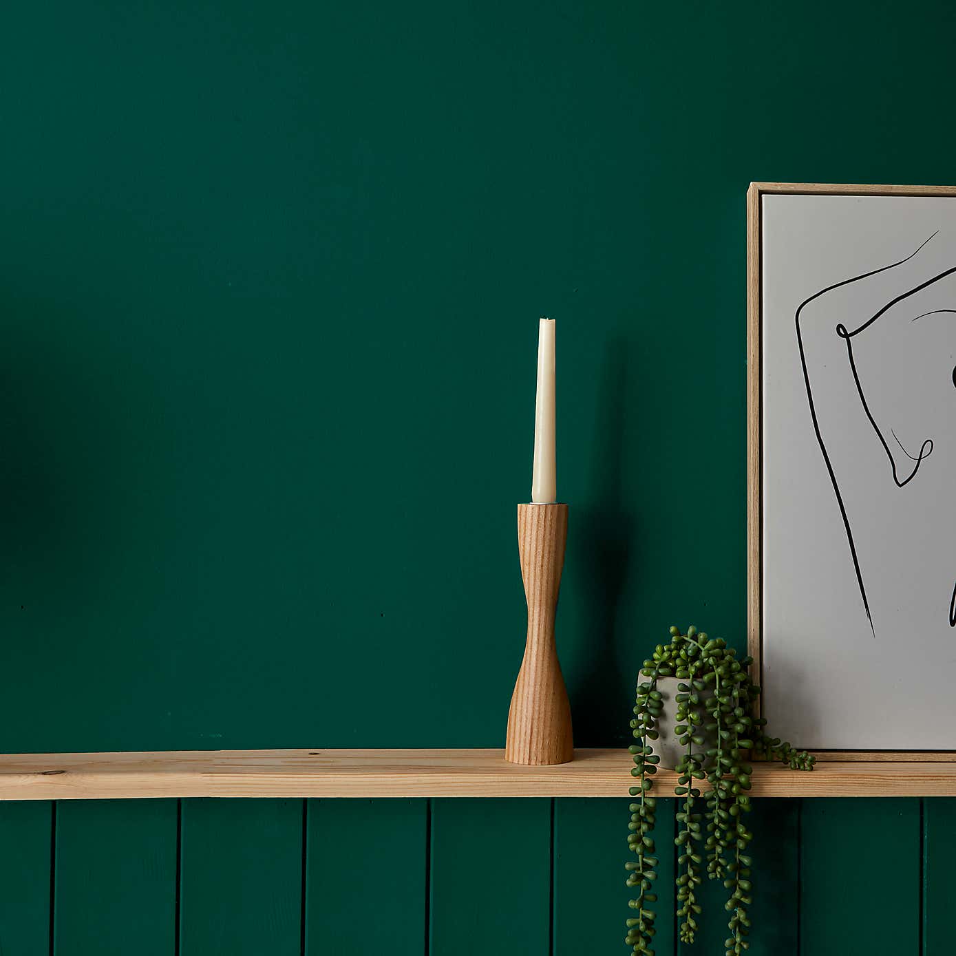 Dunelm Emerald Matt Emulsion Paint