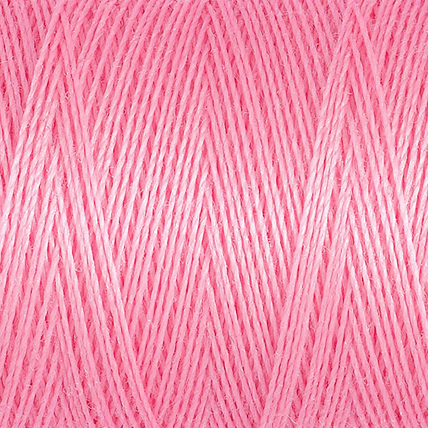 Gutermann Sew All Thread 100m Dawn Pink (758)